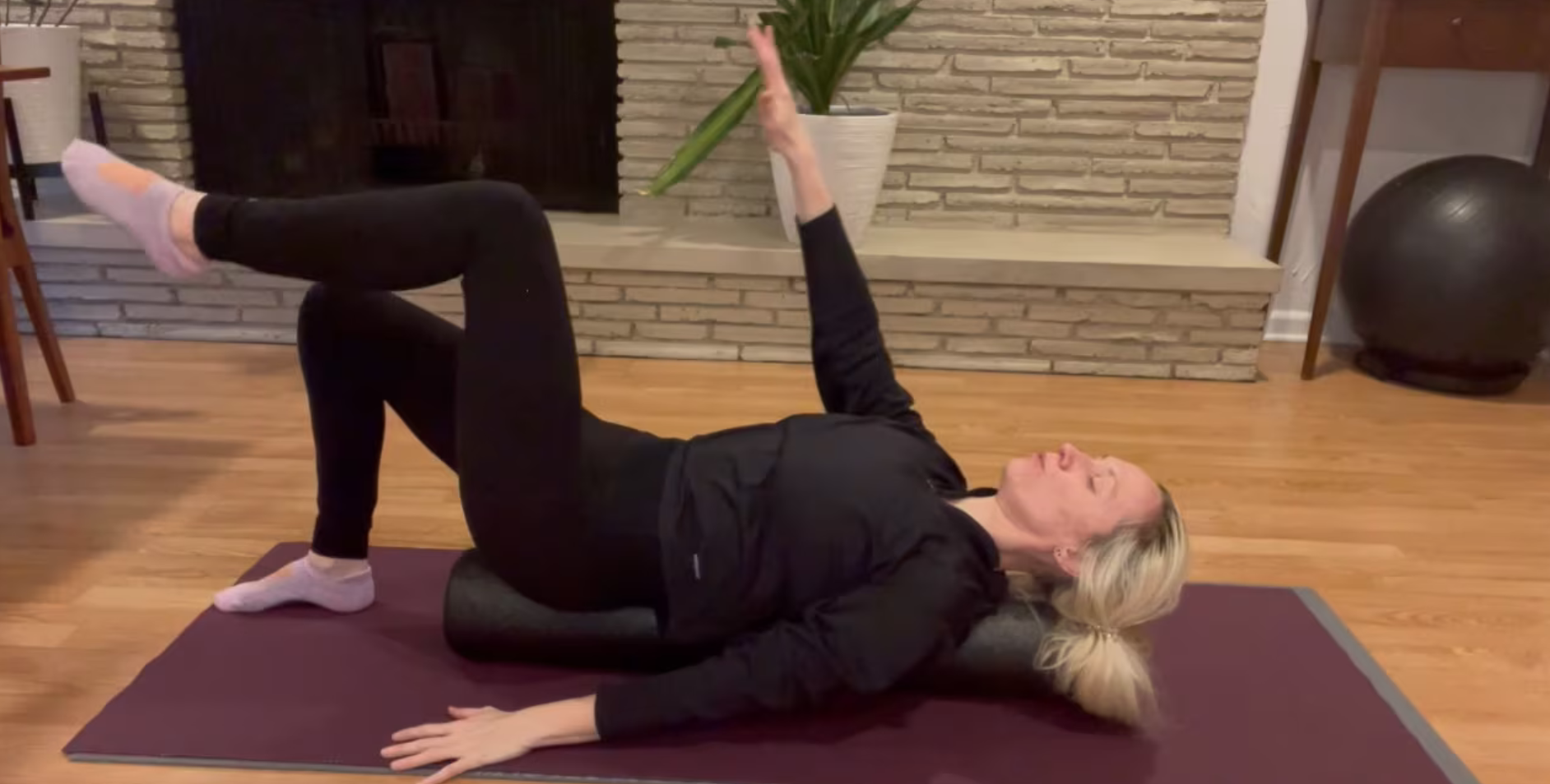 Foam roller warmup (10 min)
