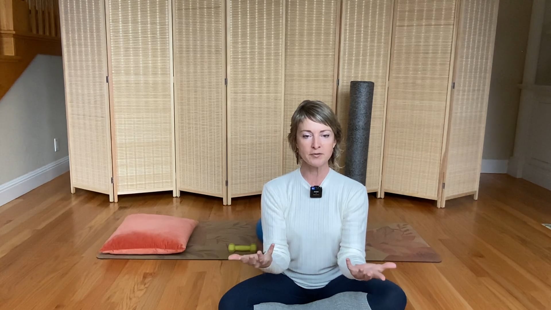 A Chat About Shoulders & Planks (3 min)
