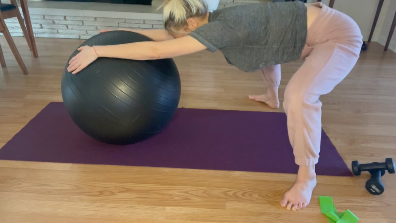 We Love the Ball (13 min)