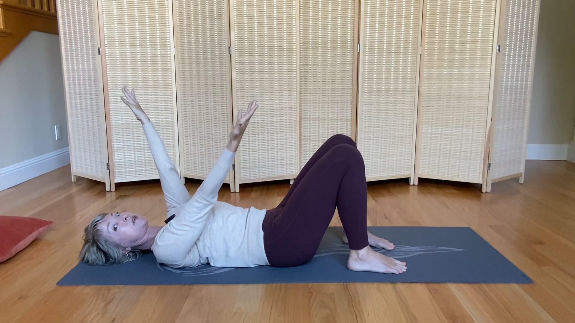 Shoulder Rotation & Mobilization (8 min)